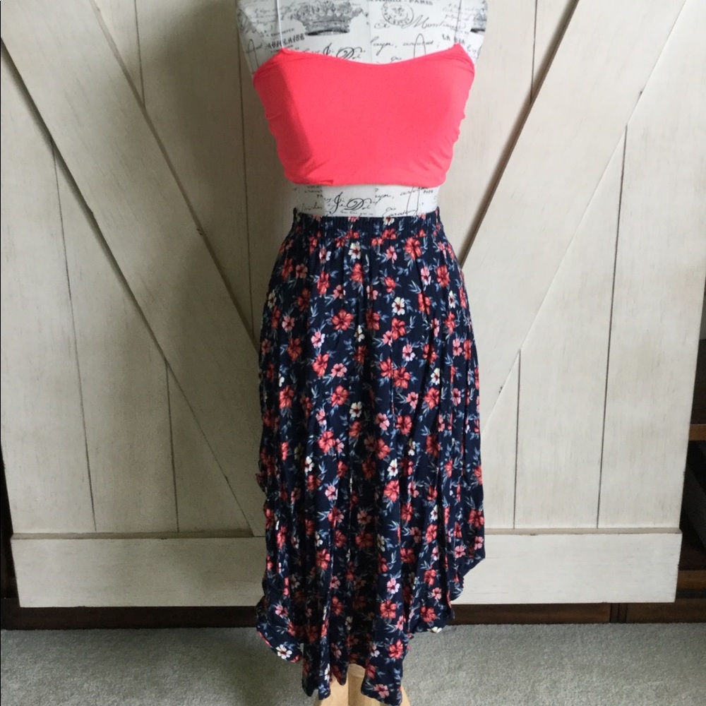 🍍Hollister Tropical High Low Stretch Skirt🍍